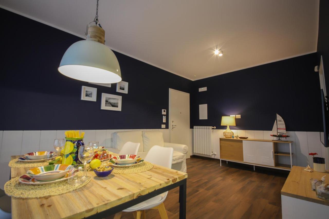 Nilu In Citta - Nuovo Appartamento Con Vista Mare Monopoli Exterior foto