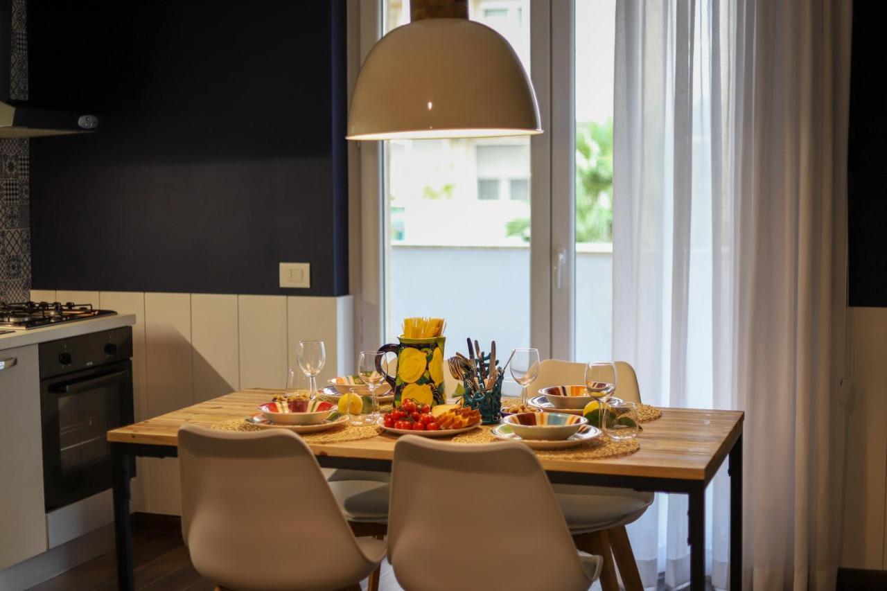 Nilu In Citta - Nuovo Appartamento Con Vista Mare Monopoli Exterior foto