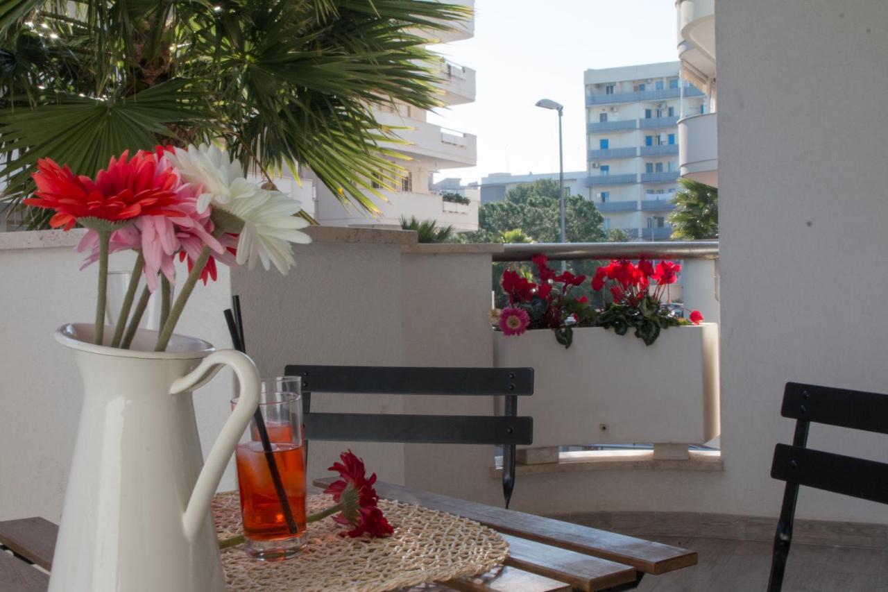 Nilu In Citta - Nuovo Appartamento Con Vista Mare Monopoli Exterior foto